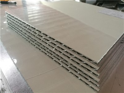 4 mm aluminium gegolfde composietpanelen voor hoogtes en muren